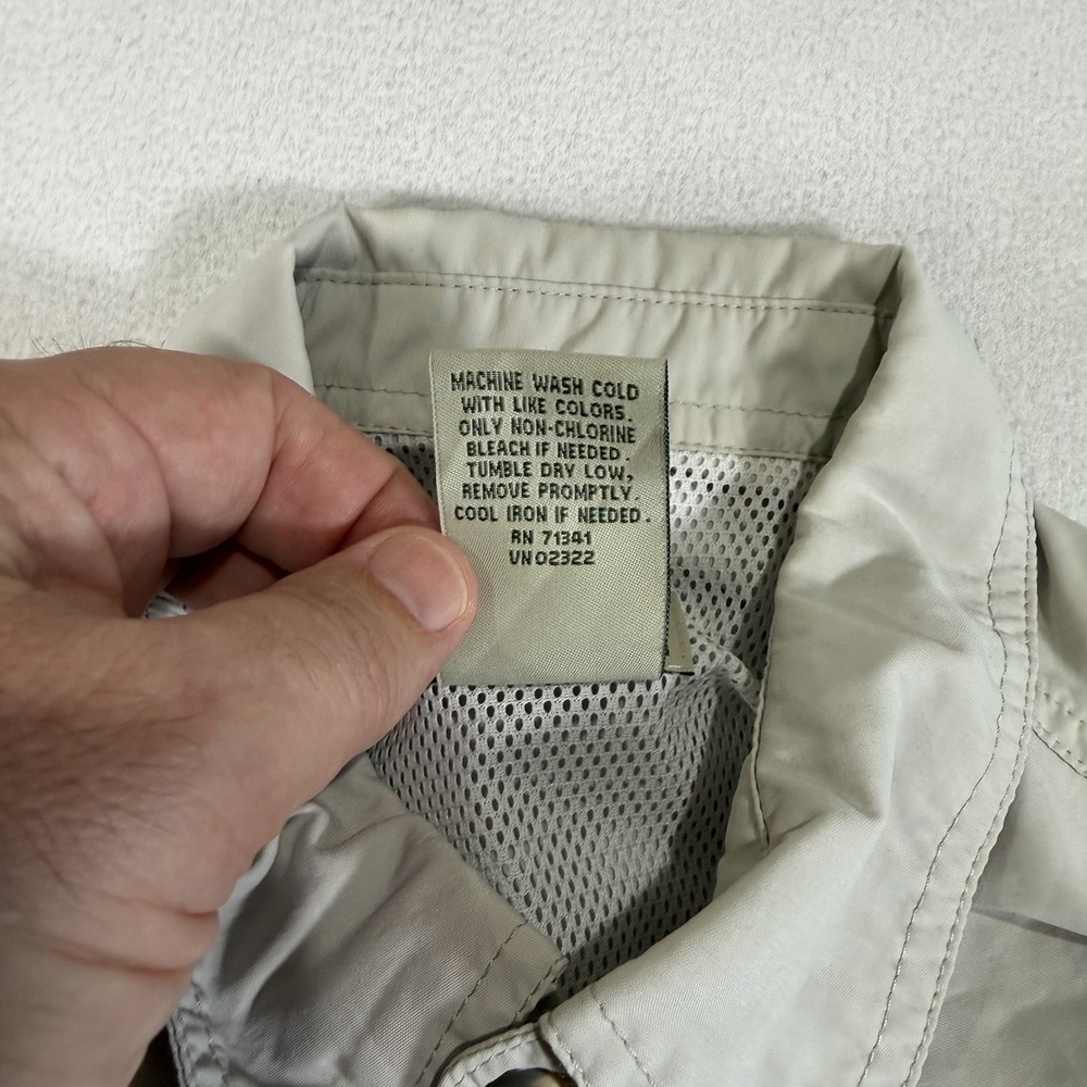 LL Bean Men's Gray Large Tropicwear Vented Fishing Short Sleeve Button Up Shirt - Picture 5 of 5